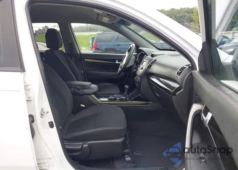 2014 Kia Sorento Lx из США, поврежденный, VIN 5XYKTCA6XEG549341